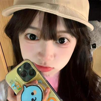 机场直击：顶流女星旧照被扒，72小时最新进展
